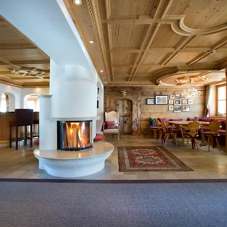 Angela Lech am Arlberg