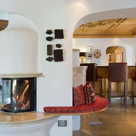 Hotel Angela 4*